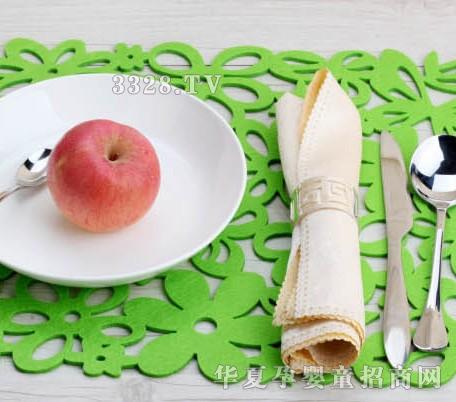 享乐家毛毡时尚剪纸花纹餐垫1018
